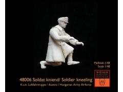 Soldat kniend